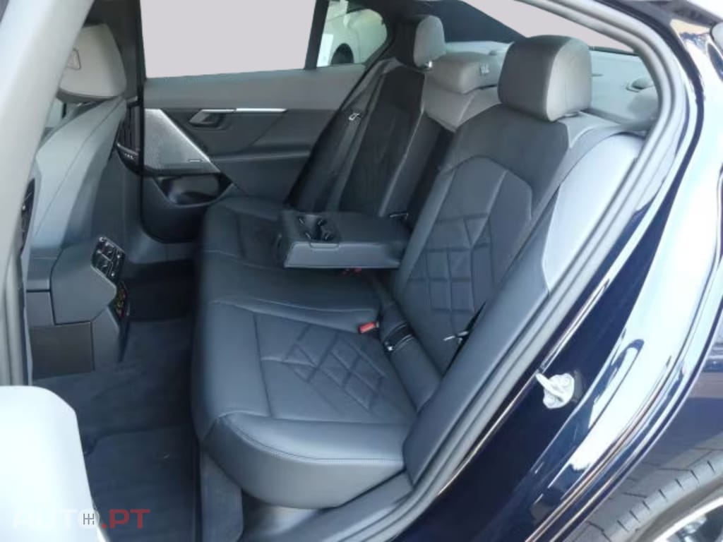 BMW i5 eDrive 40 M Sportp I.V.A DEDUTÍVEL 