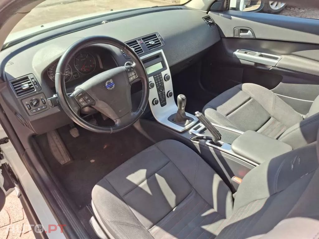 Volvo C30  Drive Momentum