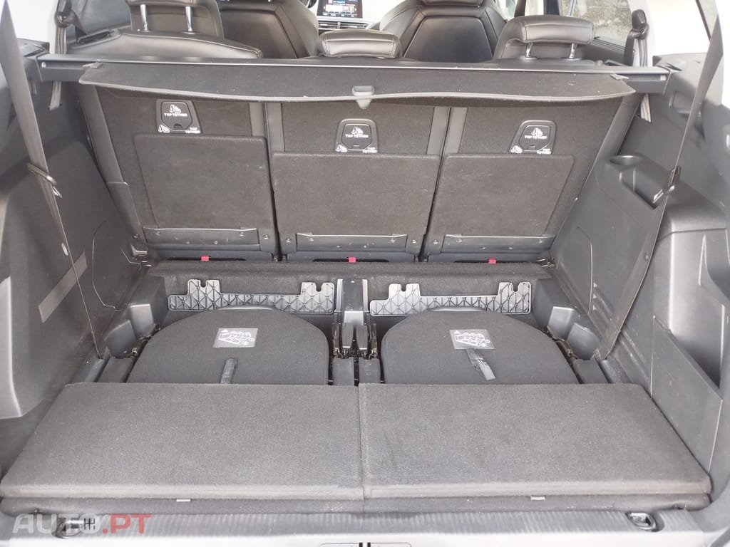 Peugeot 5008 1.2 PureTech Allure Grip Control