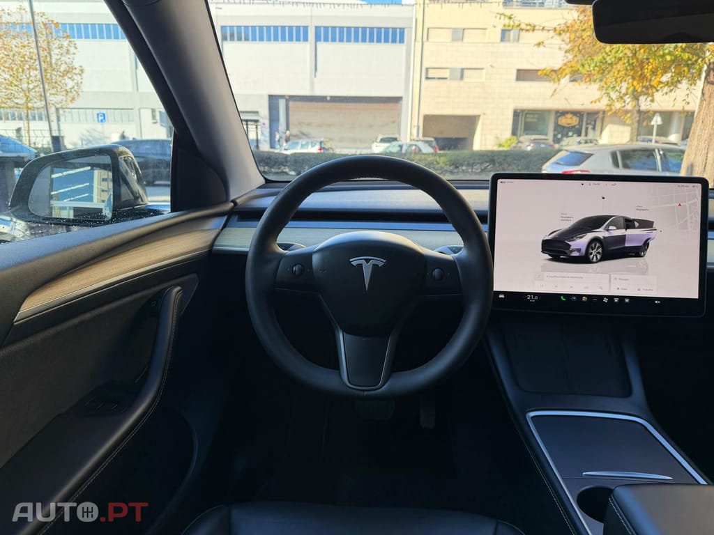 Tesla Model Y I.V.A DEDUTÍVEL 
