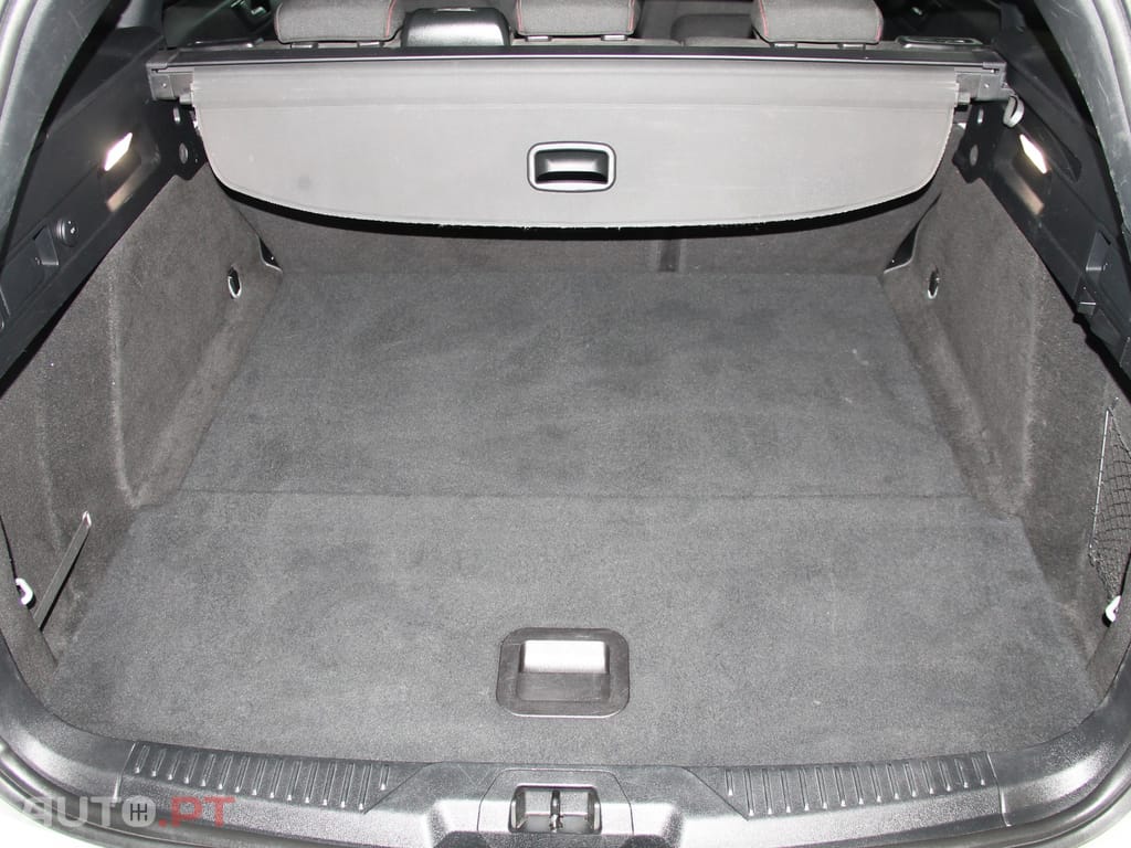 Ford Focus SW 1.0 EcoBoost ST-Line