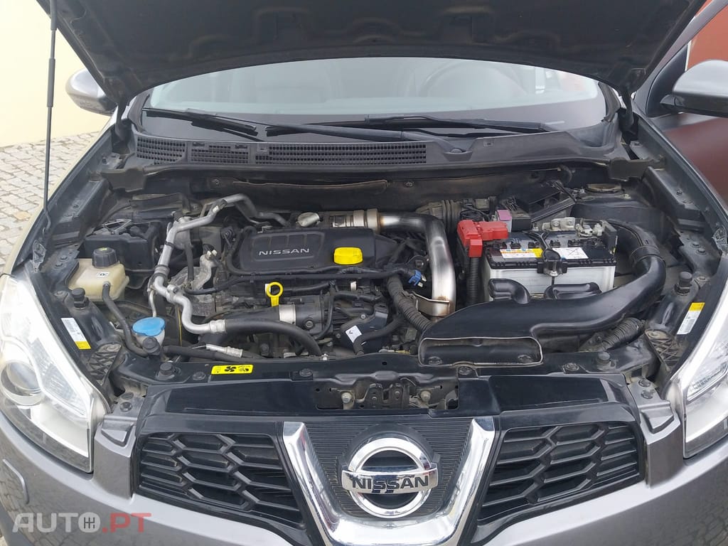 Nissan Qashqai +2 1.6 dCi Tekna Premium 18