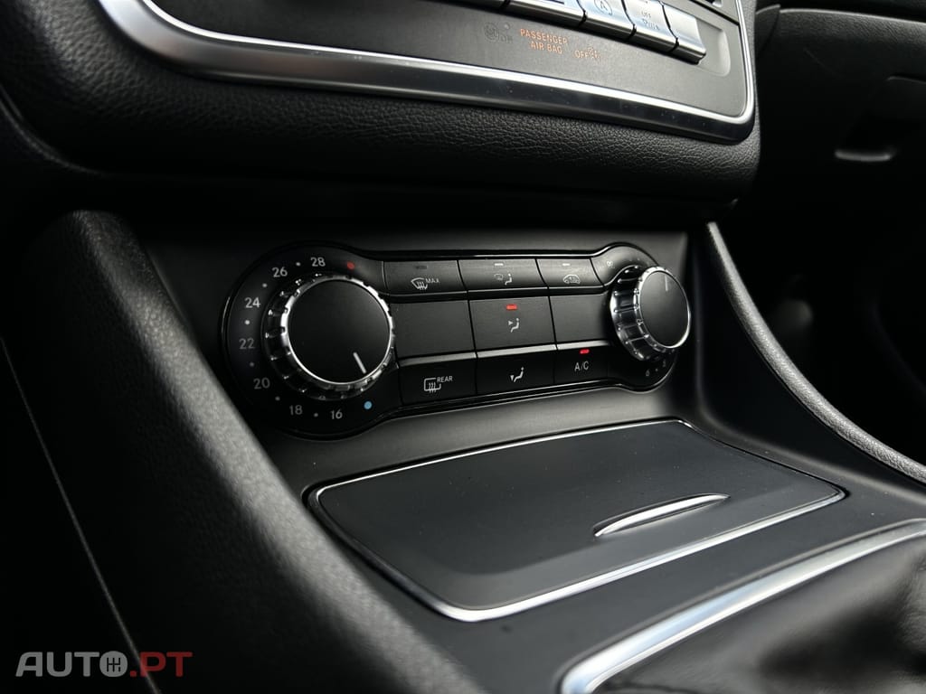 Mercedes-Benz CLA 180 d Shooting Brake