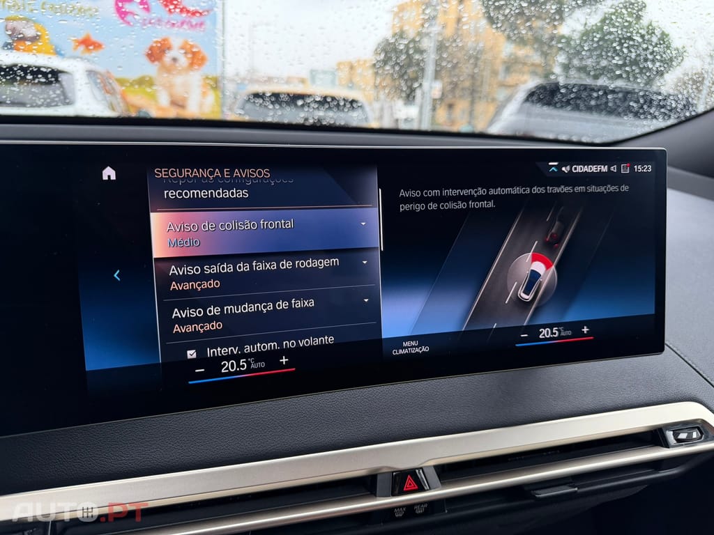 BMW iX xDrive 40 Pack Desportivo