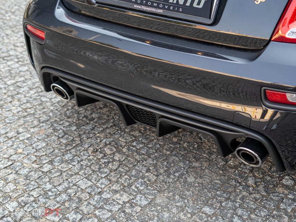 Abarth 595C 1.4 T-Jet Scorpioneoro