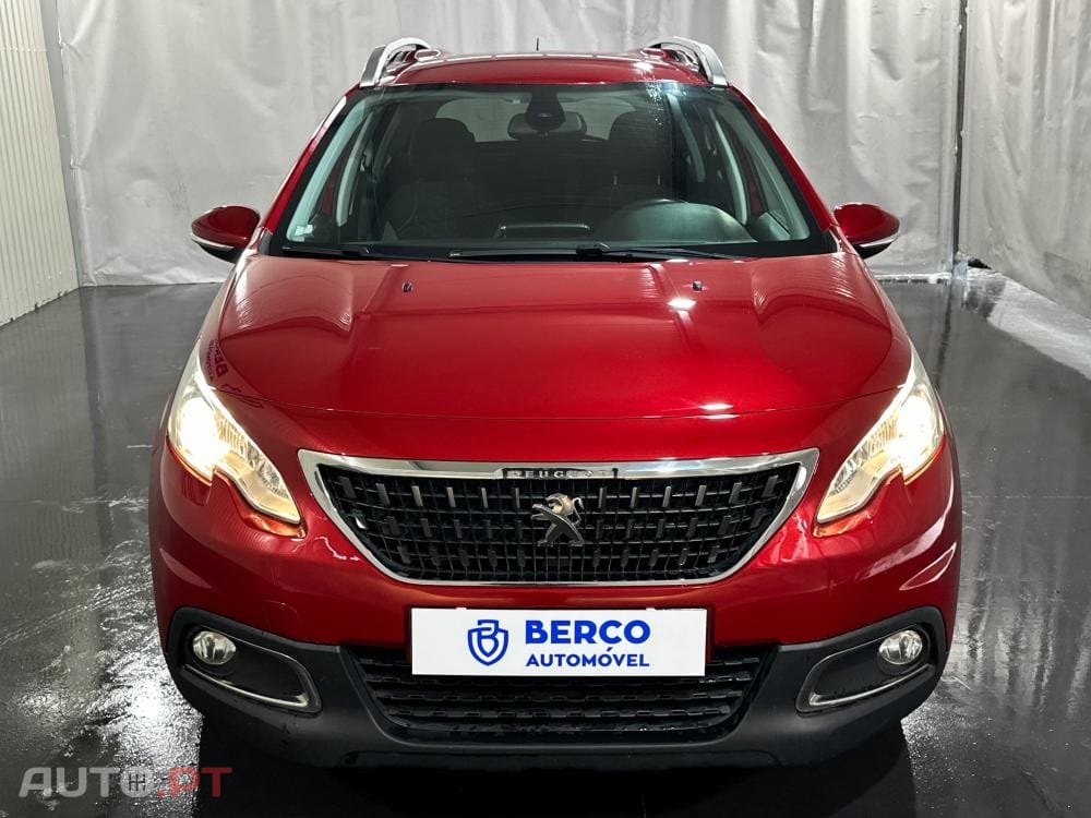 Peugeot 2008 1.2 PureTech Allure