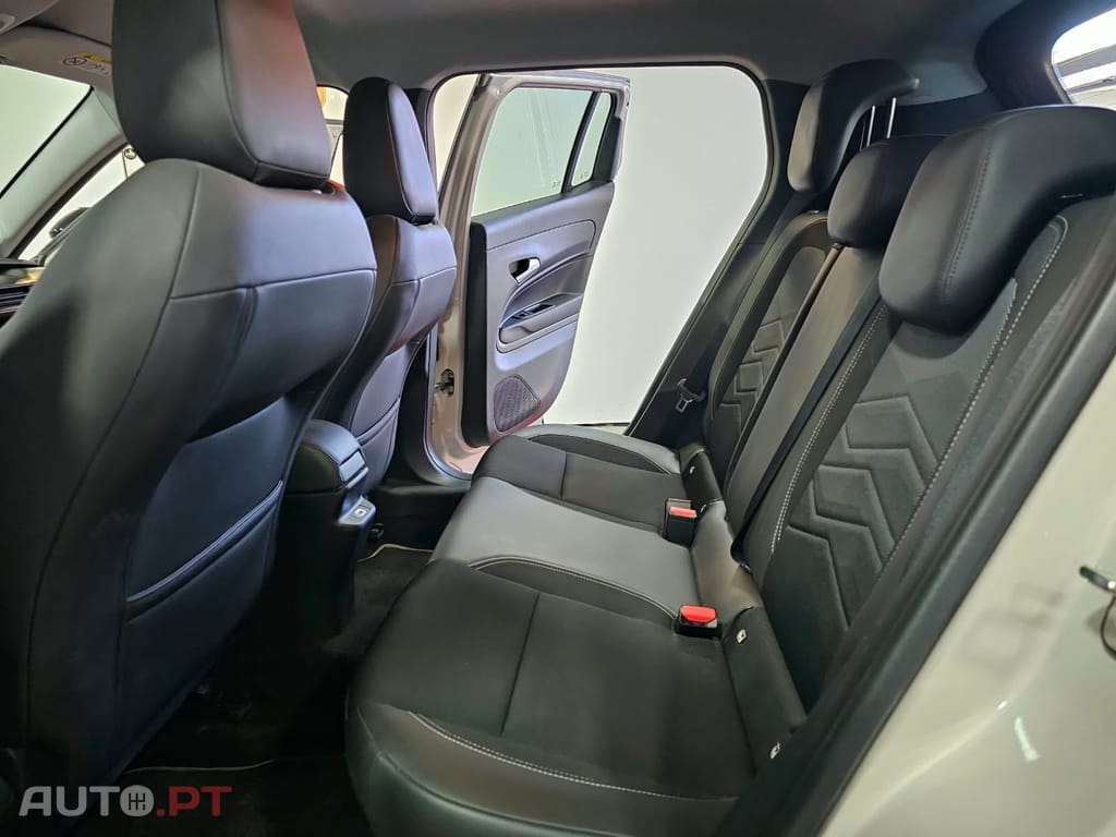Jeep Avenger 1.2 GSE T3 Altitude