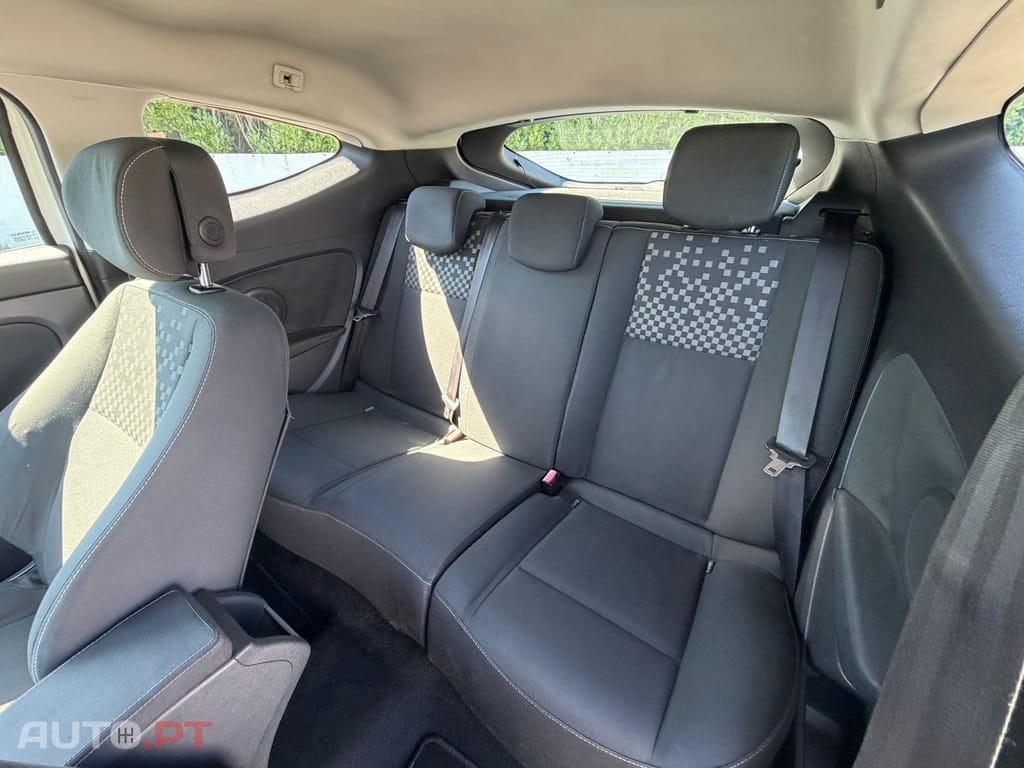 Renault Mégane Coupe 1.5 dCi Dynamique CO2 Champion
