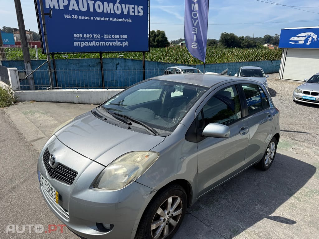 Toyota Yaris 1.0 VVT-i AC