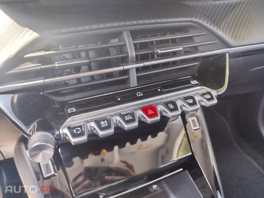 Peugeot 208 ND