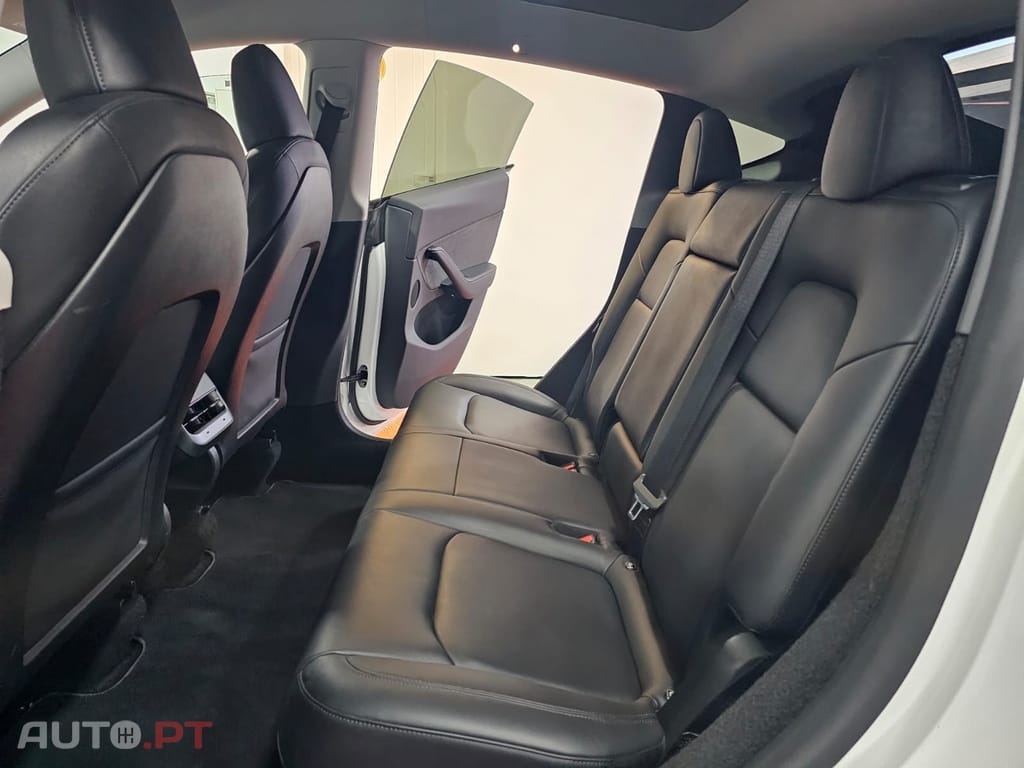 Tesla Model Y Tração Traseira