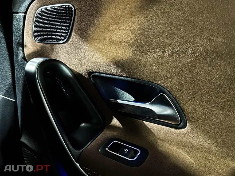 Mercedes-Benz CLA 200 7G-DCT AMG Line Advanced Plus