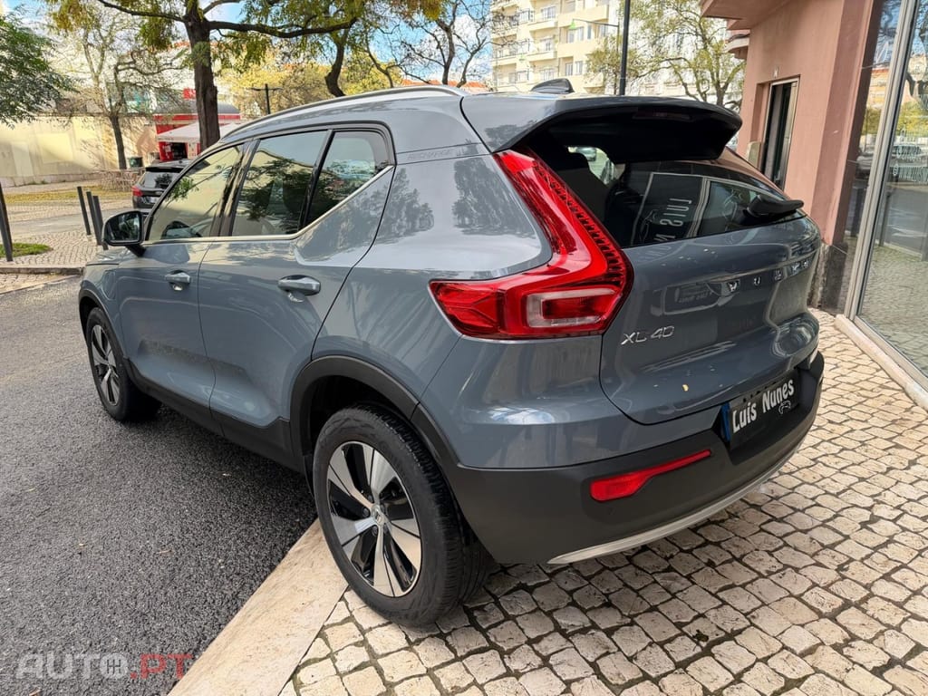 Volvo XC40 T5 Recharge DKG Essential