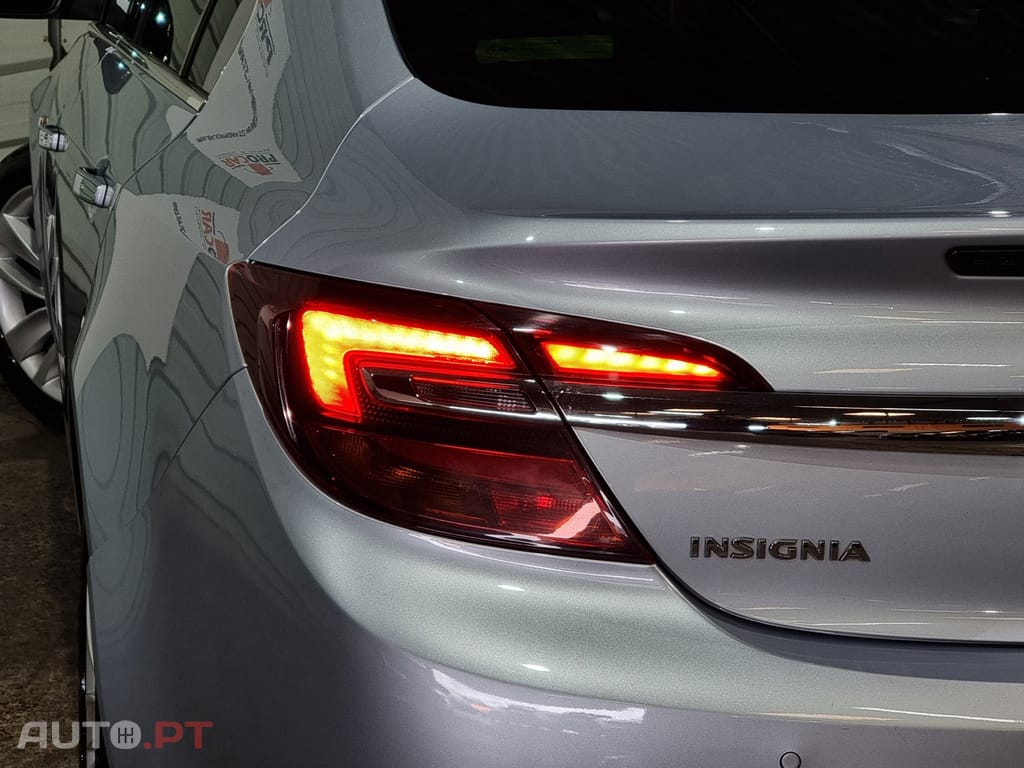 Opel Insignia 2.0 CDTi Cosmo S/S