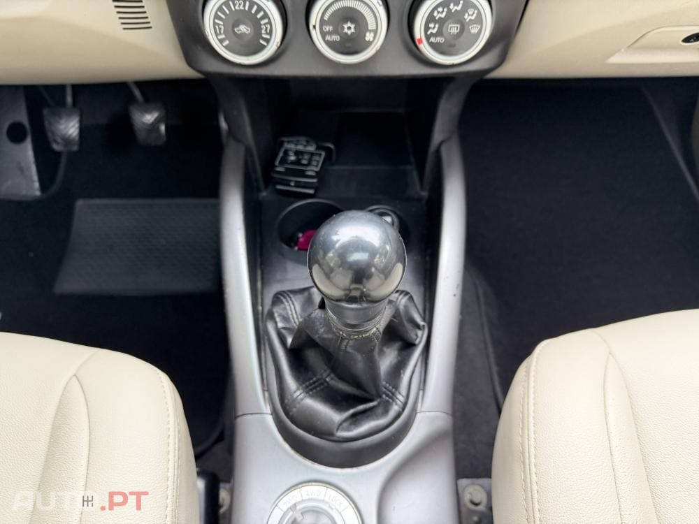 Mitsubishi Outlander 2.0 DI-D Intense 4WD