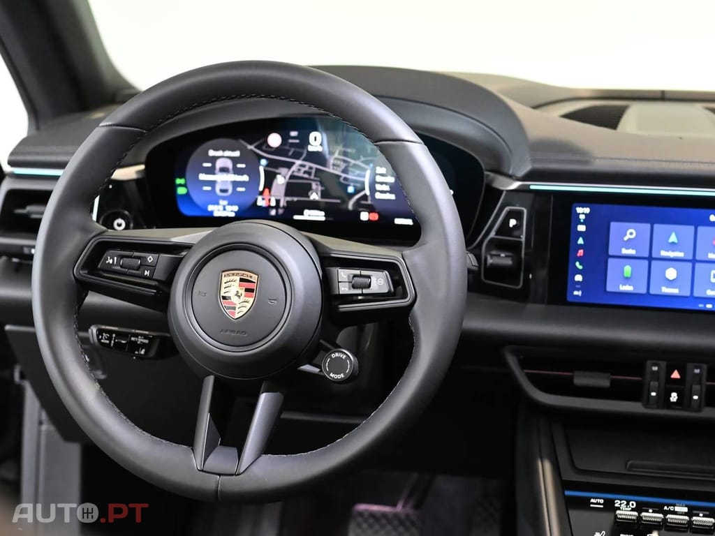 Porsche Macan 4