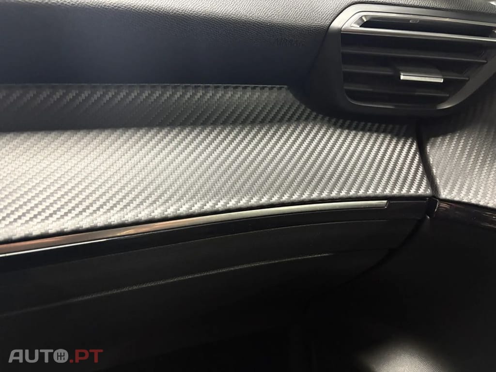 Peugeot 208 PureTech 75 Active