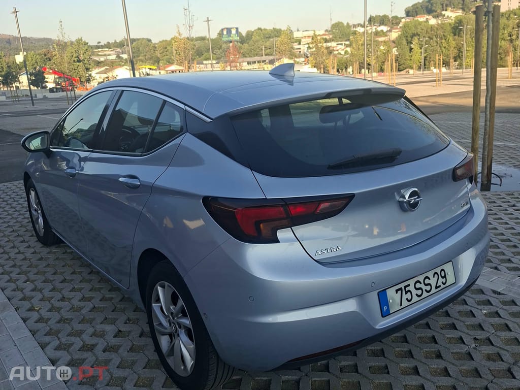 Opel Astra K
