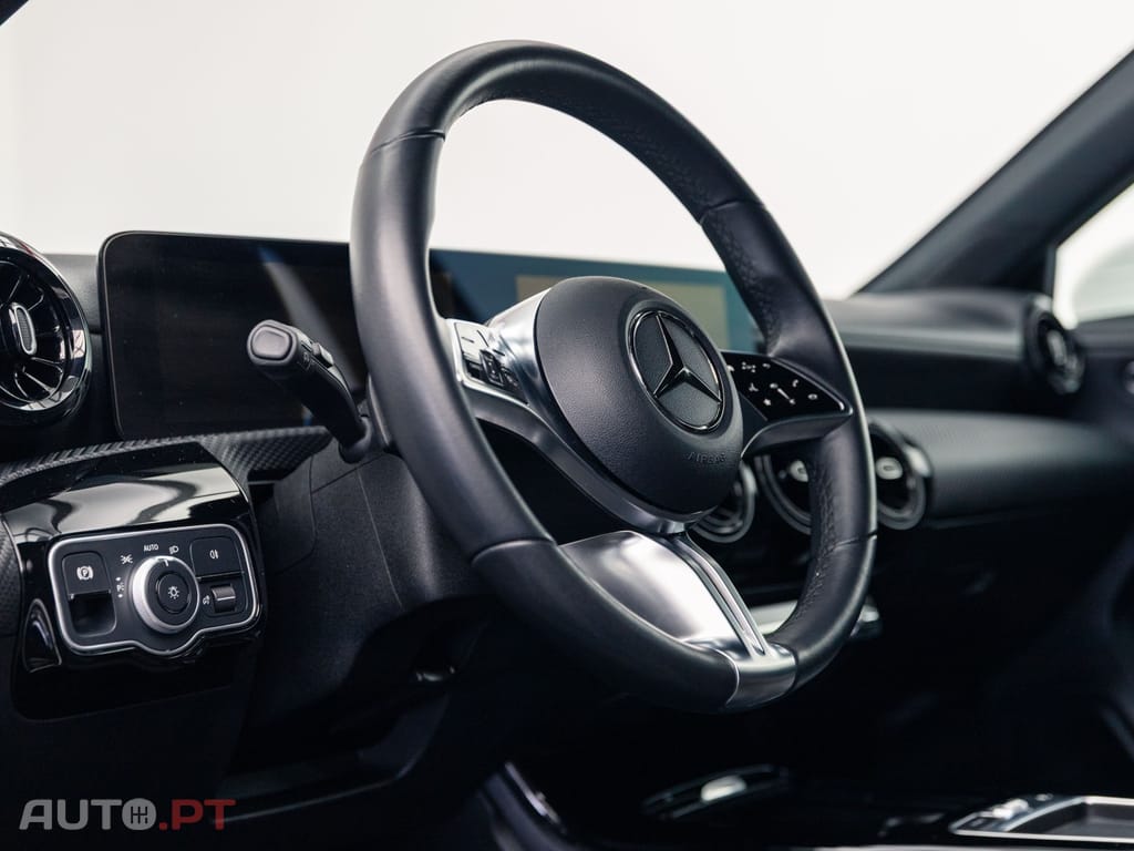 Mercedes-Benz A 200 Standard