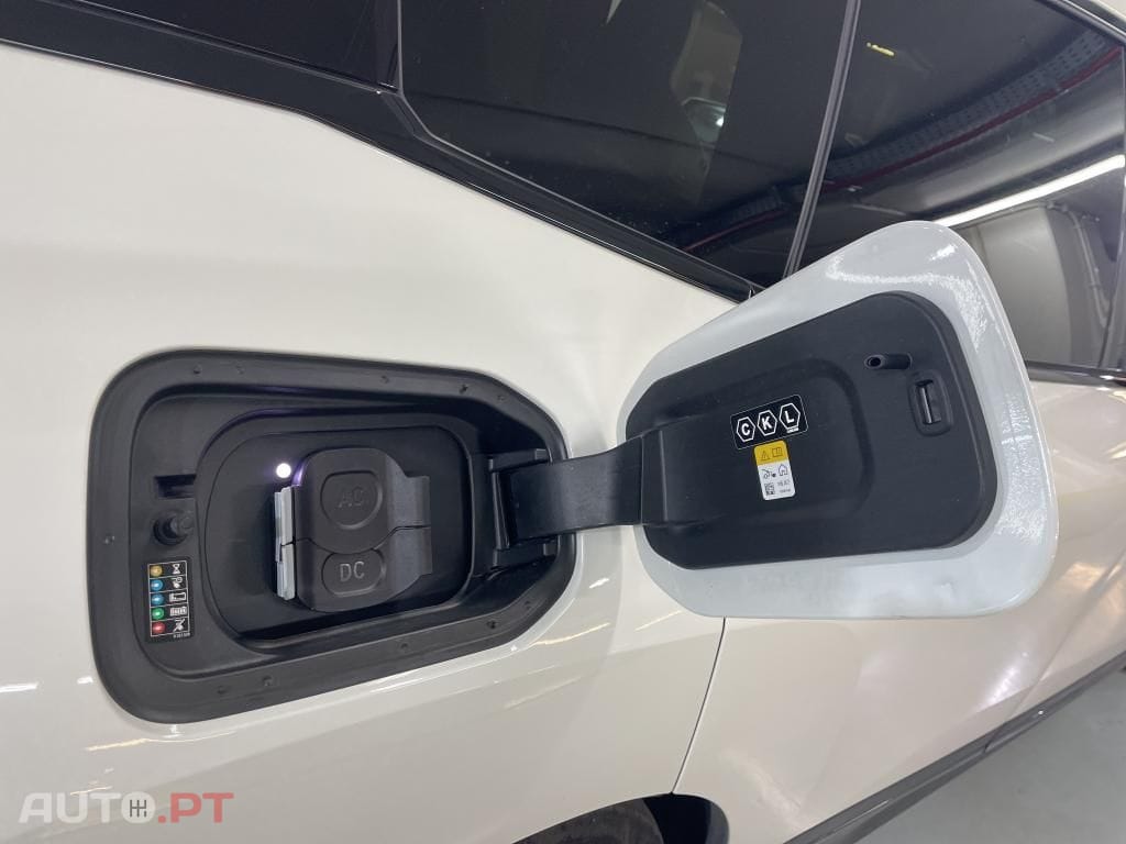 BMW iX xDrive 40