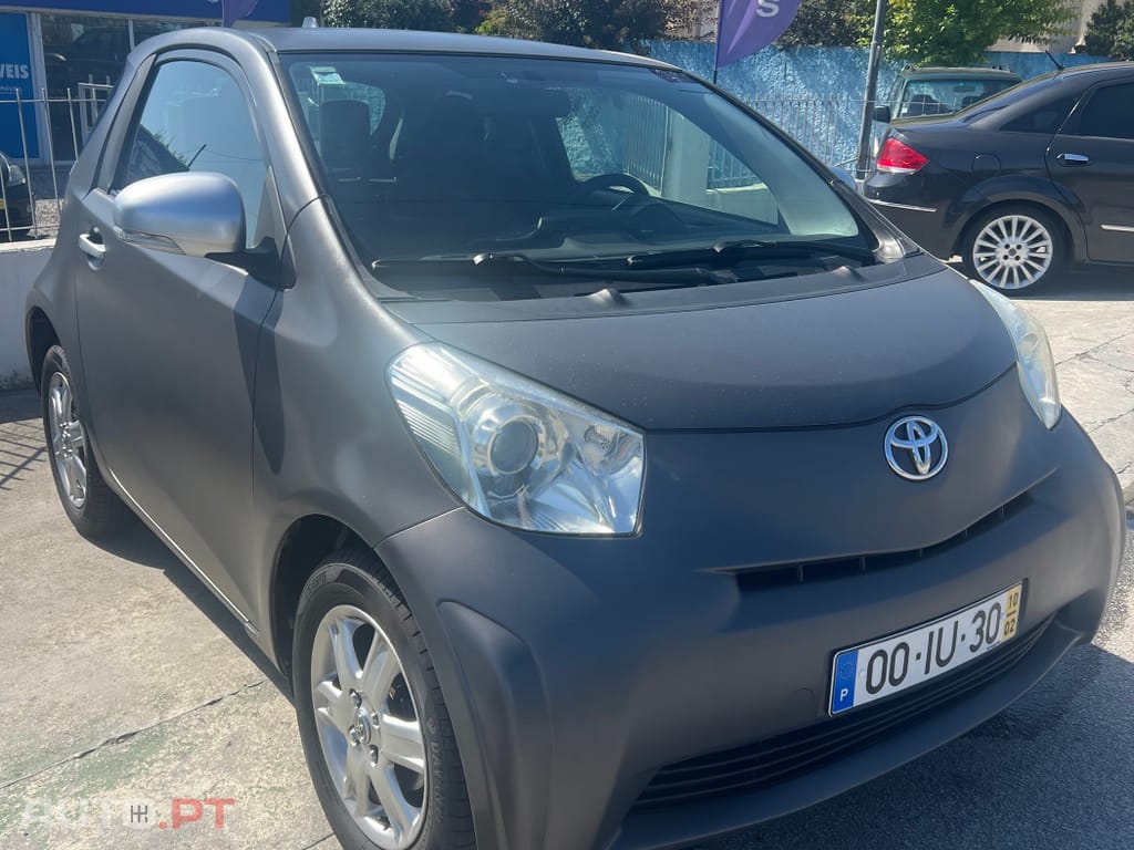 Toyota iQ 1.0 VVT-i