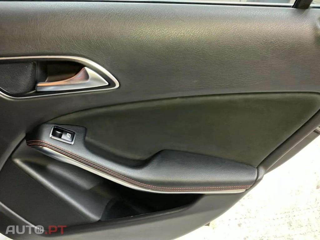 Mercedes-Benz A 45 AMG 4-Matic