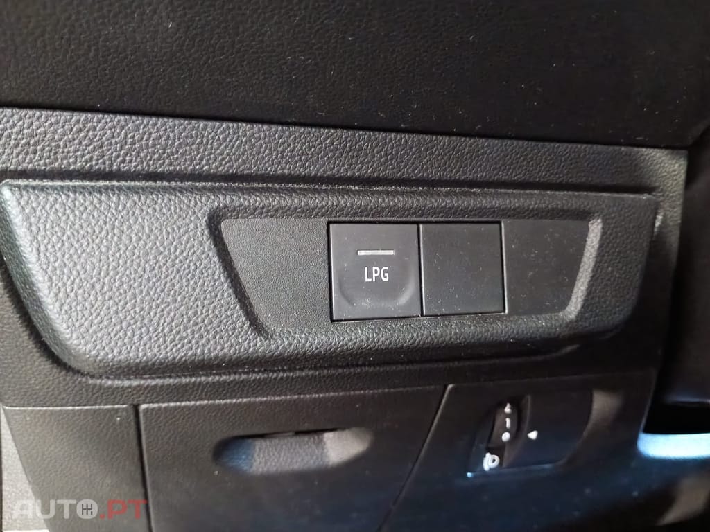 Dacia Jogger Expression ECO-G (GPL) 7 lugares