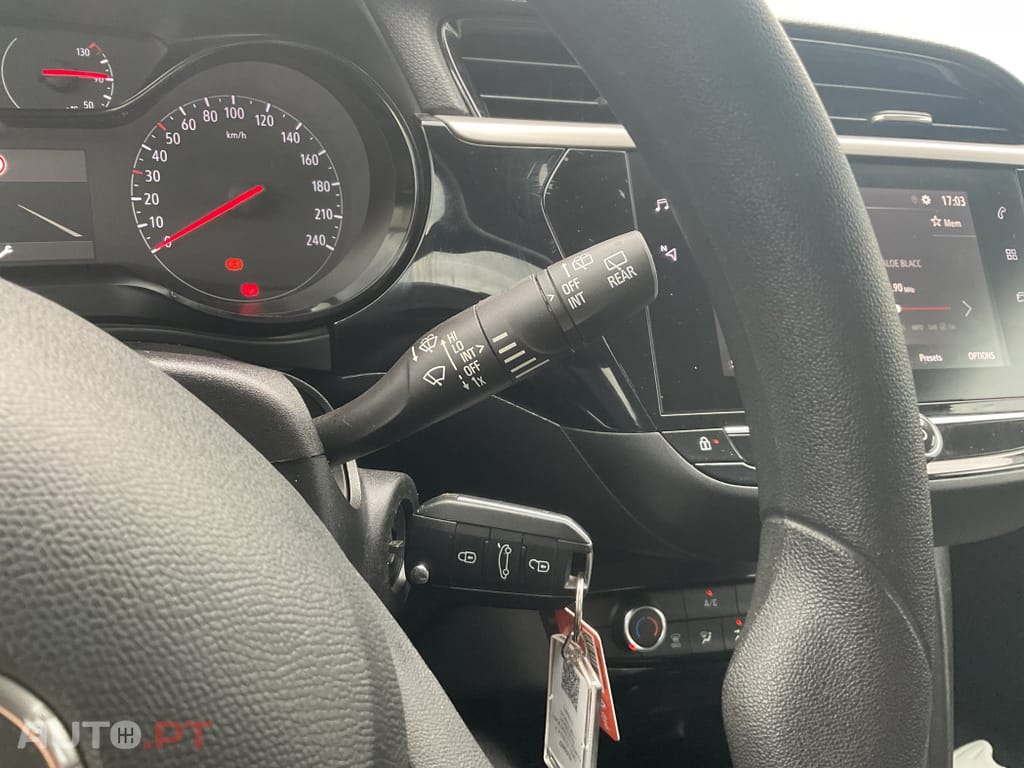 Opel Corsa 1.2 T Business Edition