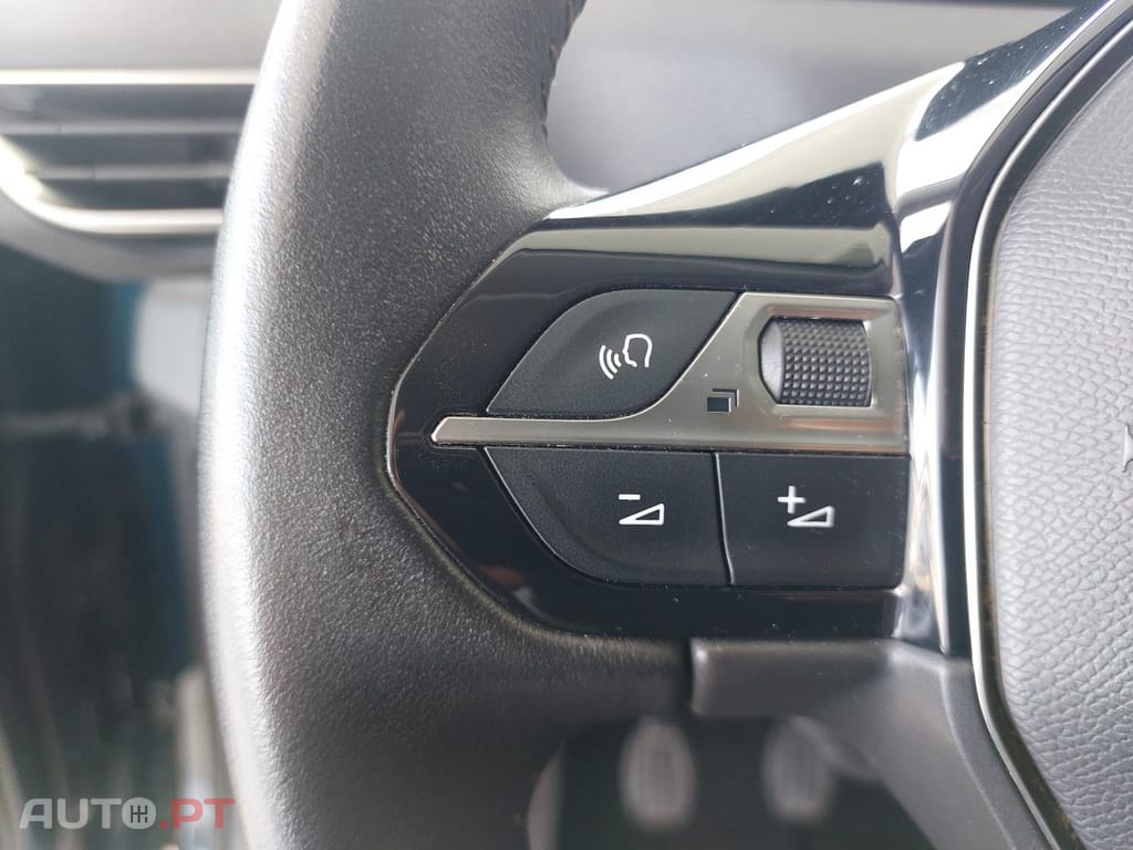 Peugeot 3008 1.5 BlueHDi Active Pack