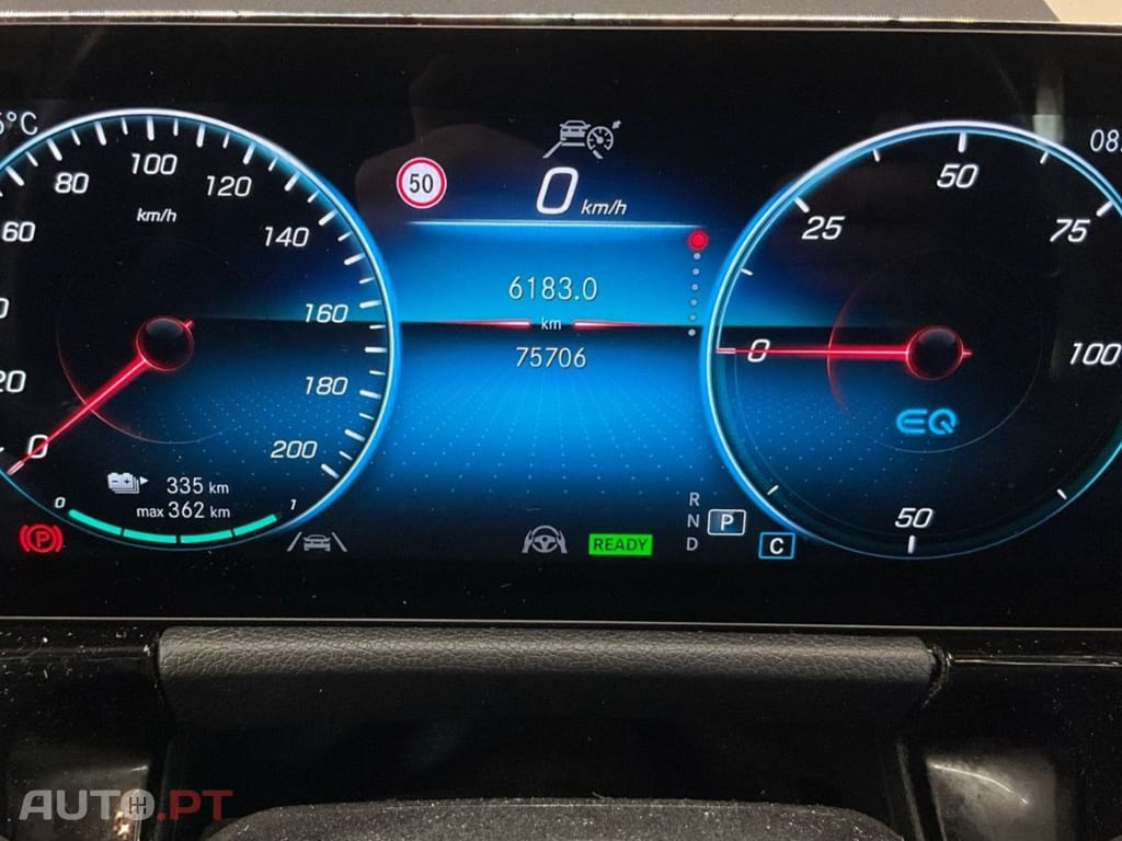 Mercedes-Benz EQA 250 94,8% I.V.A DEDUTIVEL 