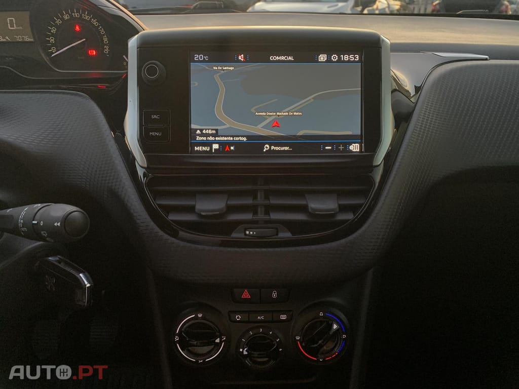 Peugeot 208 1.5 BlueHDi Signature