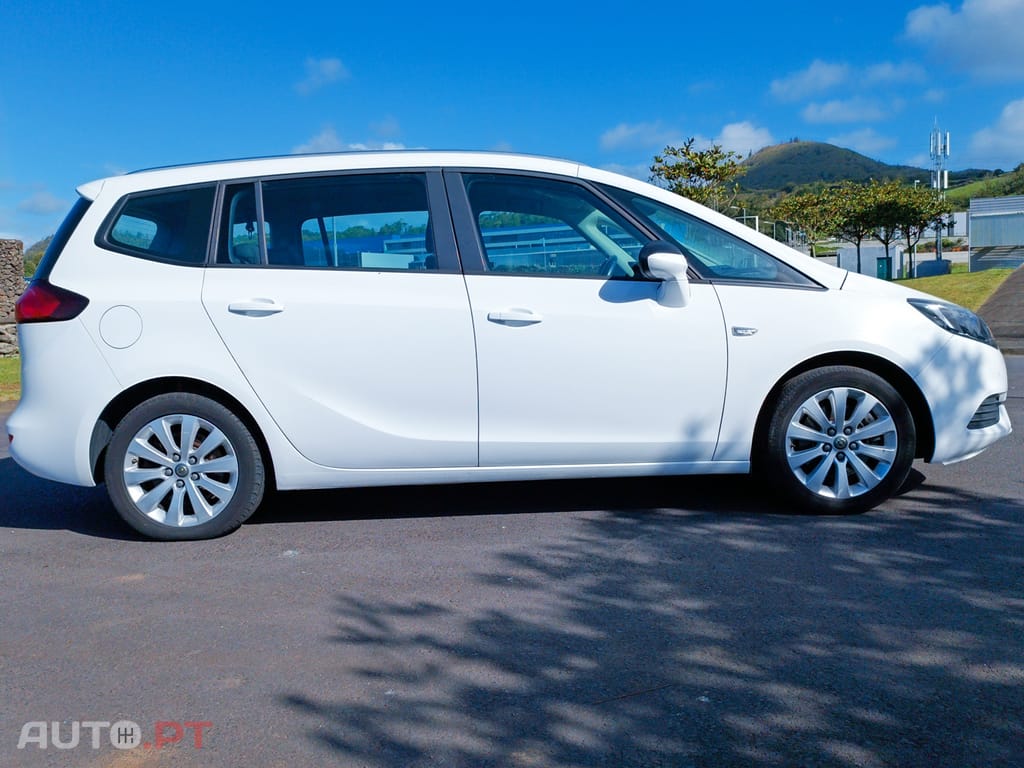 Opel Zafira Tourer C