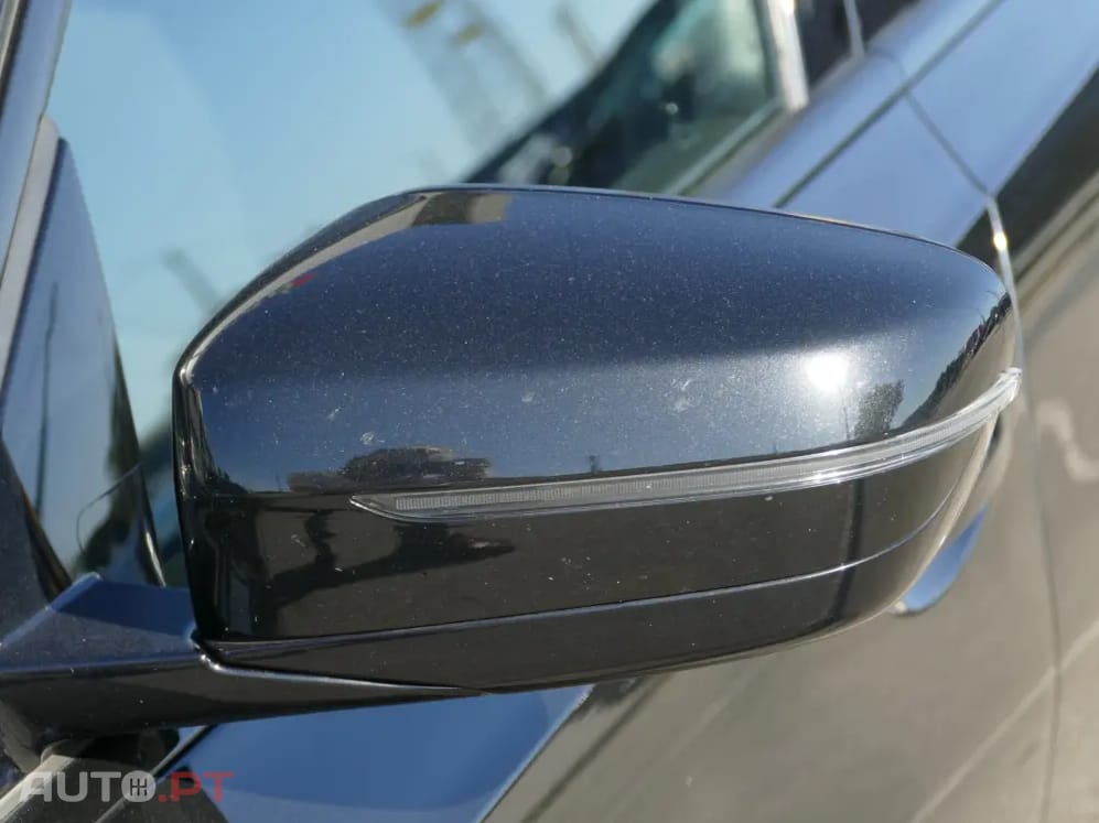 BMW 330 e Pack Desportivo M Auto