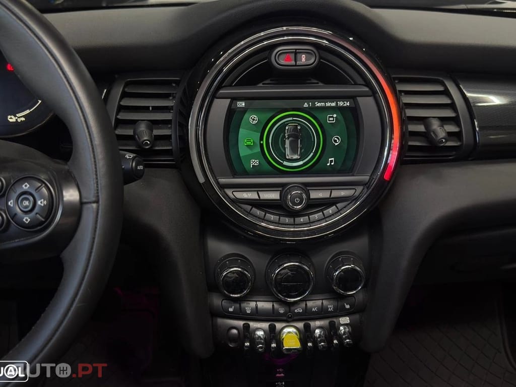 MINI Cooper Cooper SE