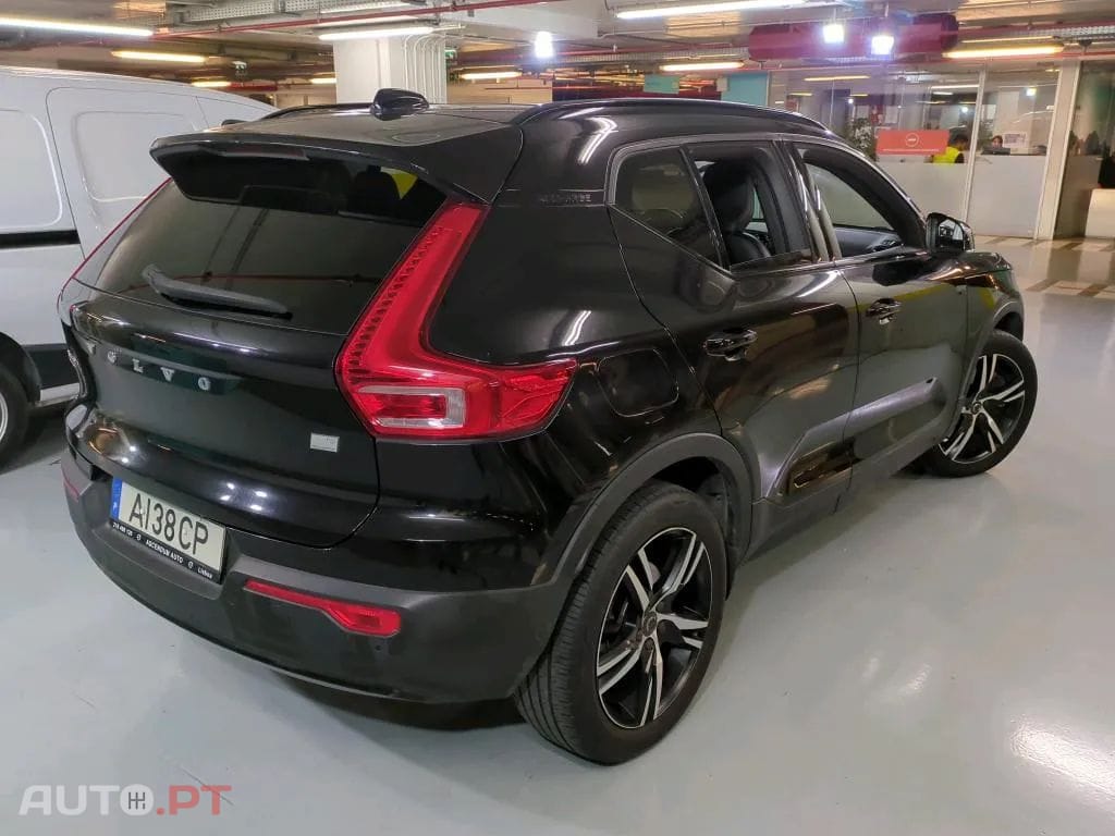 Volvo XC40 1.5 T5 PHEV R-Design