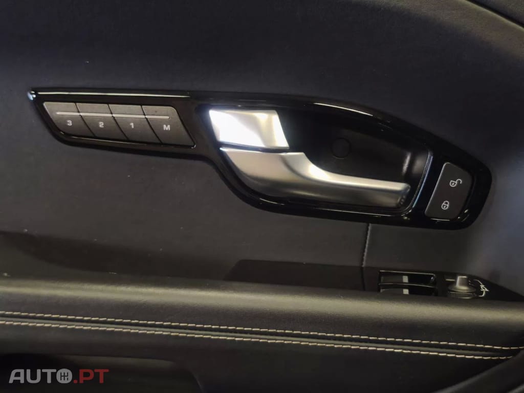 Land Rover Evoque Coupe SD4 Aut. Pure