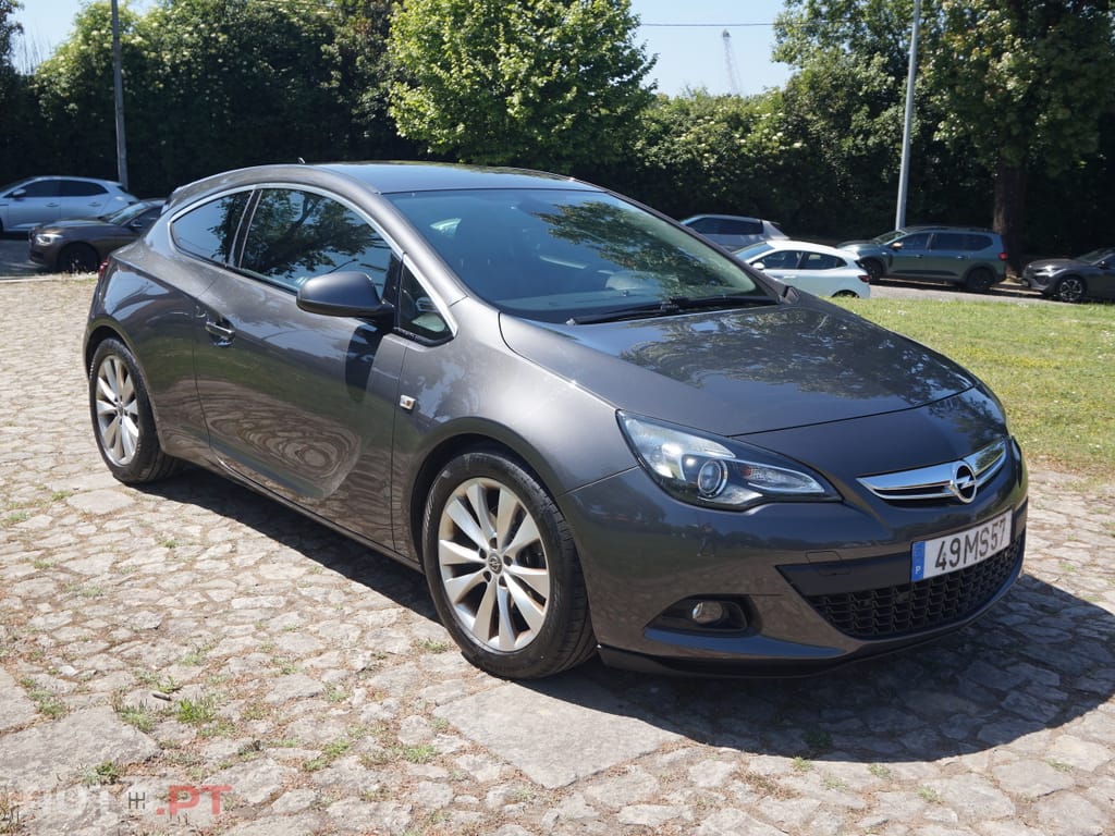 Opel Astra GTC 1.4 Turbo