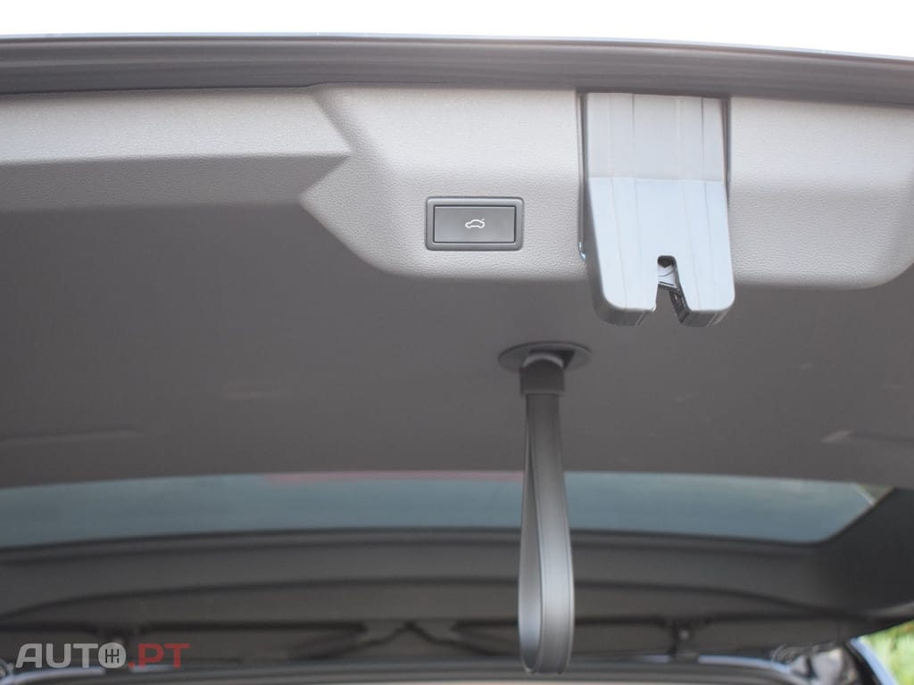 Volkswagen Multivan 2.0 TDI Style Longa DSG