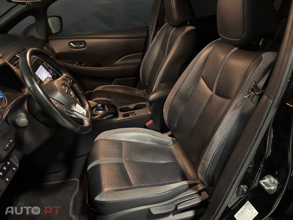 Nissan Leaf 40 kWh TEKNA