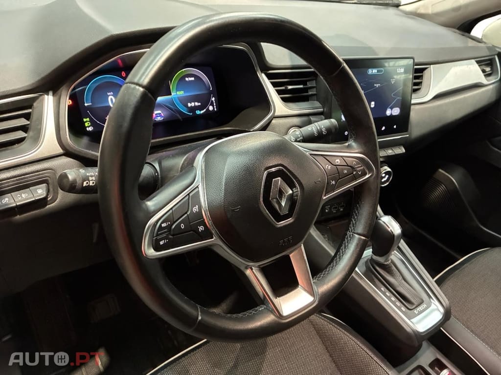 Renault Captur 1.6 E-Tech Plug-In Intens