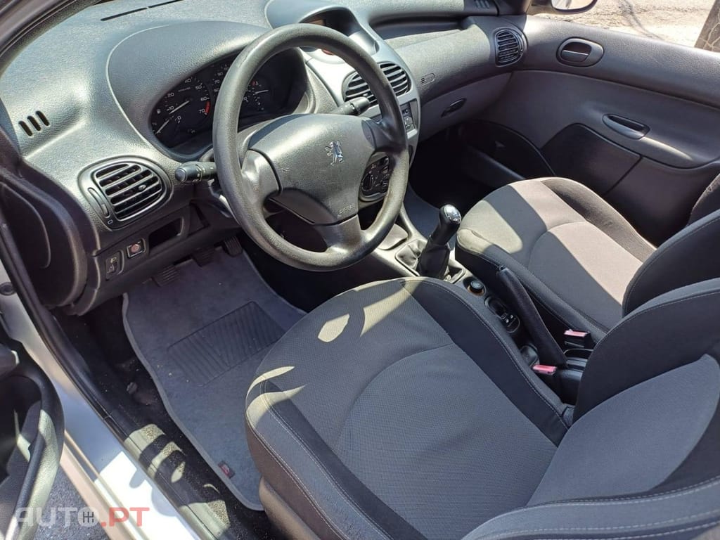 Peugeot 206 1.1 Look