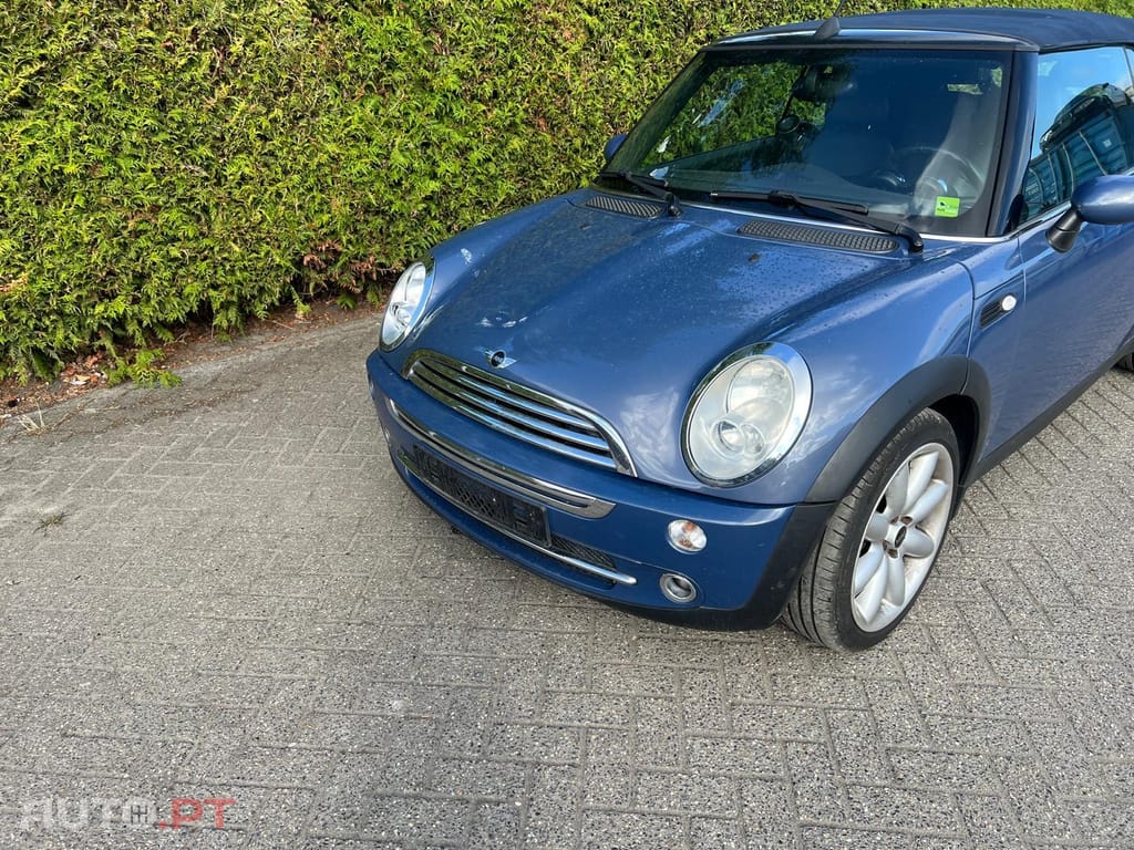 MINI Cabrio R52 CABRIO