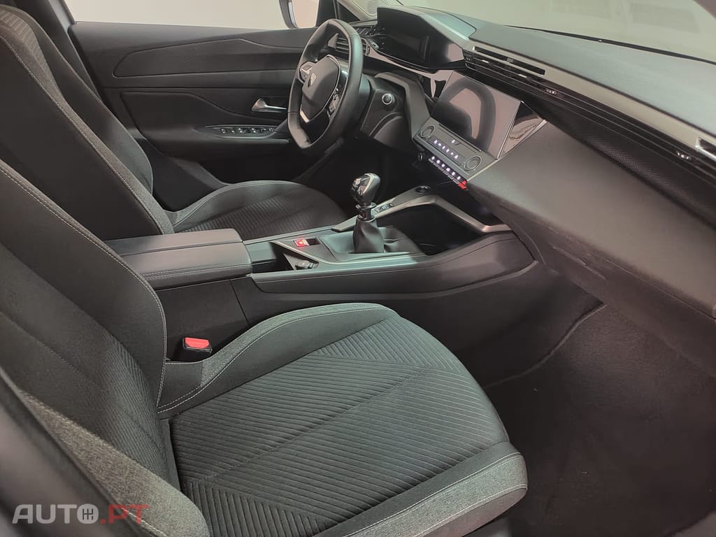 Peugeot 308 1.5 BlueHdi Active Plus