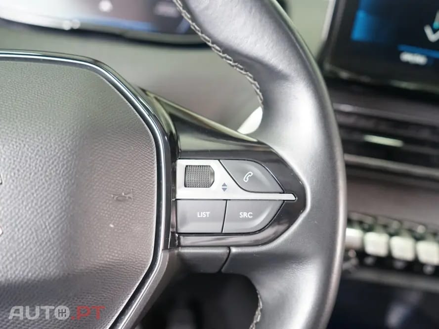 Peugeot 3008 1.5 BlueHDi Allure