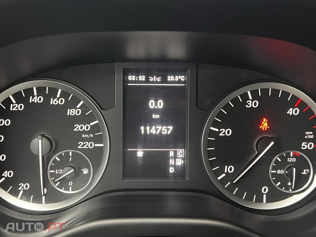 Mercedes-Benz Vito Extra-Longa Aut. SHUTTLE