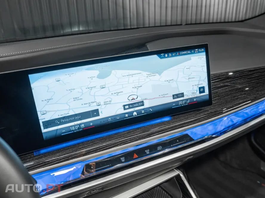 BMW 750 750e xDrive Pack Desportivo M