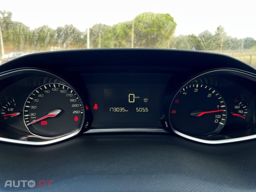 Peugeot 308 1.5 BlueHDi Allure