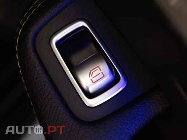 Mercedes-Benz GLC 300 de 4Matic 9G-TRONIC