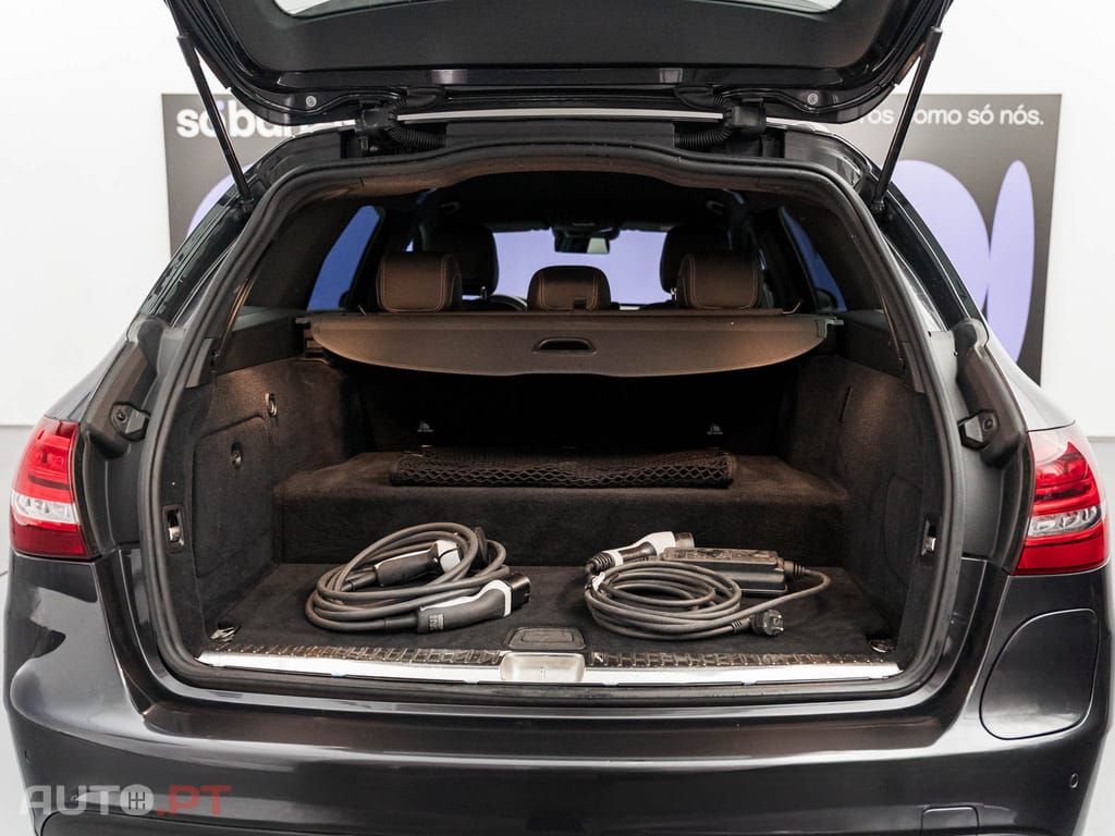 Mercedes-Benz C 300 de AMG Line