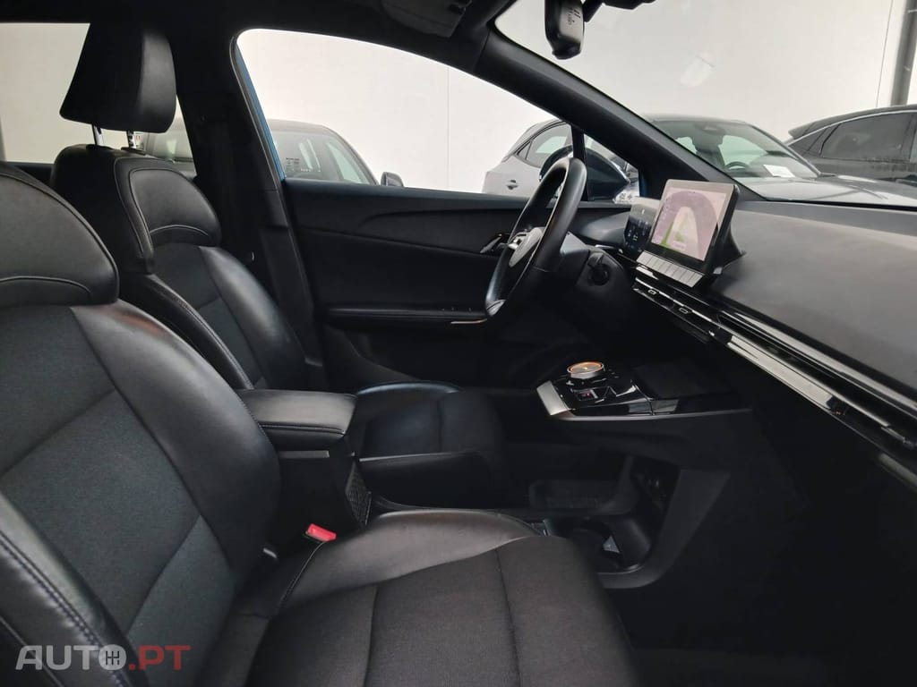 MG MG4 64 kWh Luxury